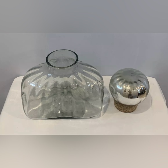 1980's Mexican Hand Blown Glass Decanter  
W/Mercury Glass Sphere Stopper MEDIUM - Picture 3 of 5